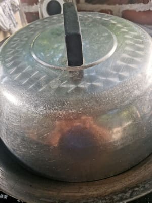 然后用中火煮鸡腿20分钟