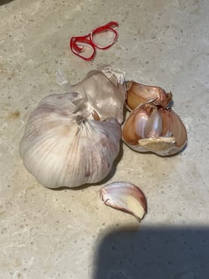 蒜头一粒半