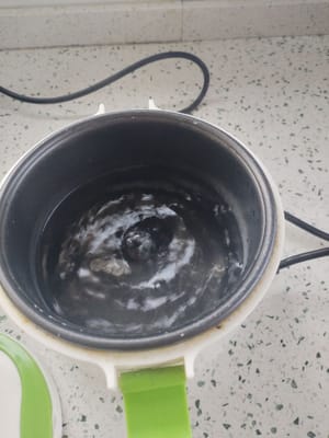 add 500g water into the pot.