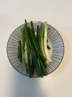 ネギ2本
