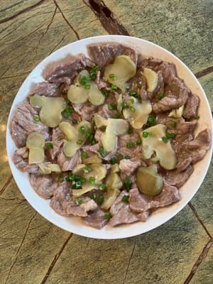 蒸しマスタード牛肉