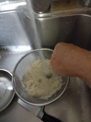 Lavare il riso