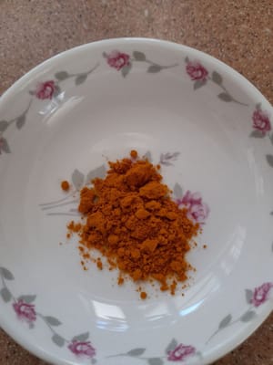 /2 cucchiaini di curcuma in polvere