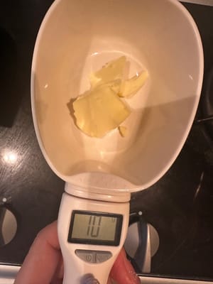 10 g di burro.