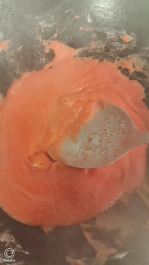 Adonan harus matang sempurna dan elastis seperti ini.