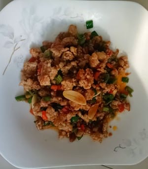 盛入盤中。