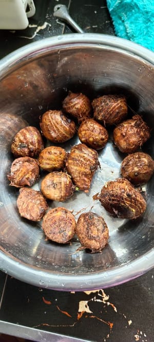 250 g de taro pequeño