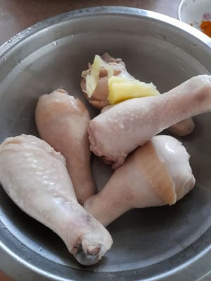 ๐ฒ๐๐๐ ๐๐๐๐๐๐ ๐๐ข๐๐.
๐บ๐๐๐๐๐๐๐ ๐๐๐๐๐ air hingga mendidih lalu masukan paha ayam rebus kira