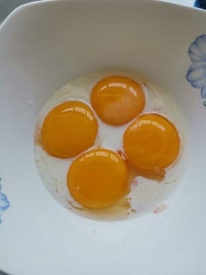 then season the egg yolks, add (1 tablespoon of liquid milk and a little salt)