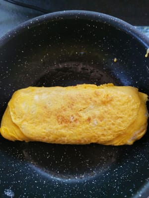 until the eggs are finished rolling