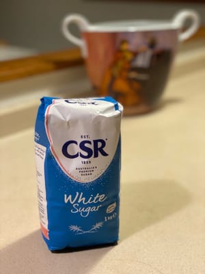 une demi-cuillère à soupe de sucre