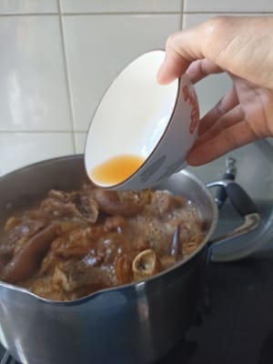 加入黑醋和米酒