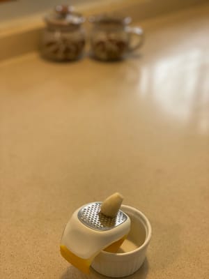 de ajo rallado para salsa (opcional)