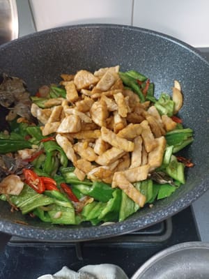 Ajoutez le tempeh et remuez bien