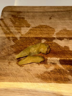 eingelegte Chilis