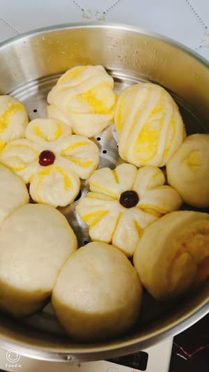 Esto es lo que realmente hice, rollos de flor de coco dulces y deliciosos.