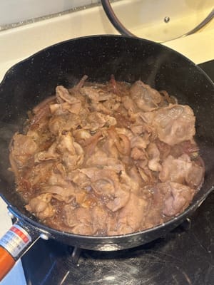 3 Minuten bei mittlerer Hitze köcheln lassen, bis es gar ist.