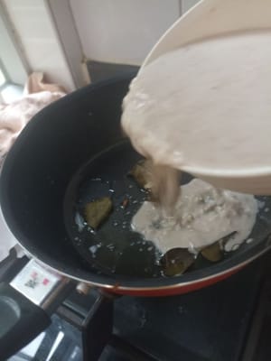 Ajouter les épices moulues
