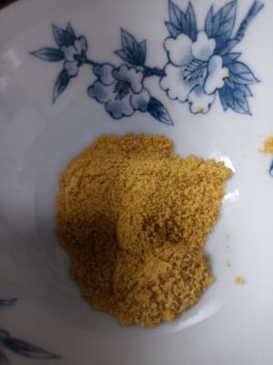 Préparez 1 cuillère à soupe de satay bumbmu