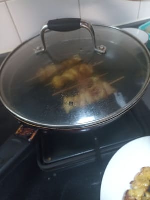 Couvrir pendant 3 à 4 minutes