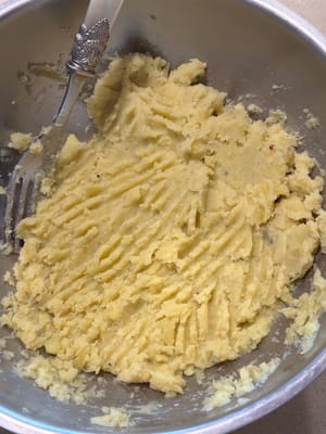 完成後，放在一旁備用。