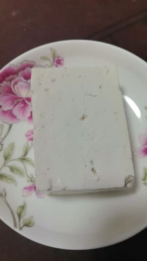 เต้าหู้ครึ่งก้อน (250 กรัม)