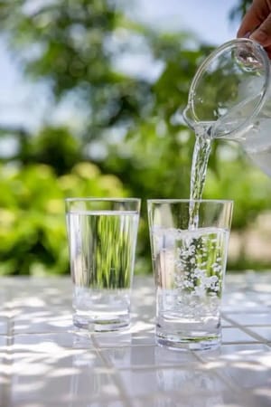 飲用水1000克