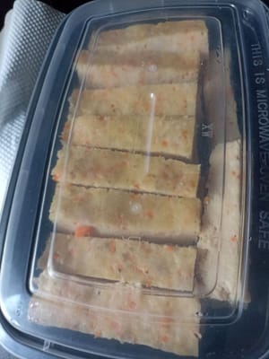 Und verschließt den Behälter, ihr könnt es gleich braten oder einfrieren, Leute.