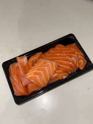 三文魚刺身