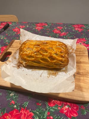 พักเนื้อเวลลิงตันไว้สักครู่เพื่อให้เนื้อชุ่มฉ่ำ