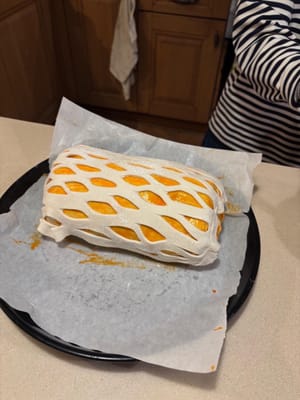 นำแผ่นตะแกรงมาติดลงบนเวลลิงตัน