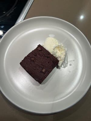 可以同雪糕一齐食😋