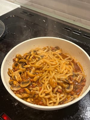 用大火将酱汁煮浓即可食用