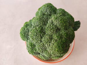 西兰花100克