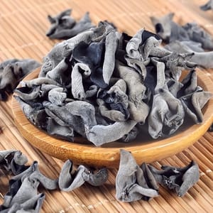 キクラゲ（適量）