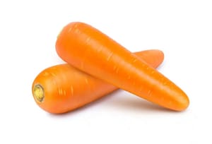 必要に応じてニンジン、または緑と赤のピーマン。