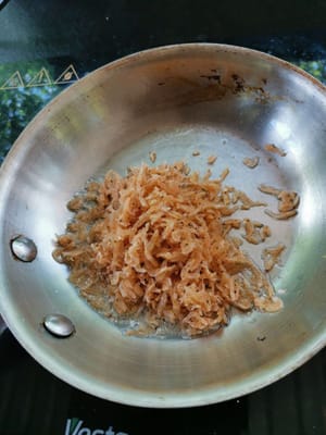 lalu goreng udang kering nya
