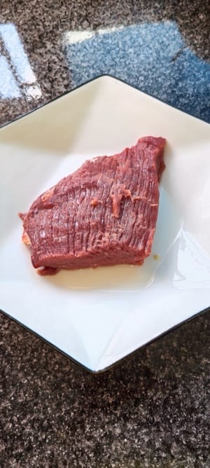 牛肉200g。