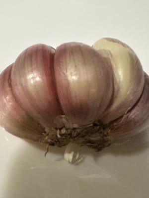 กระเทียม