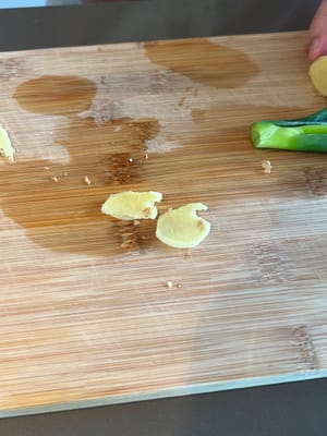 Zwei Scheiben Ingwer