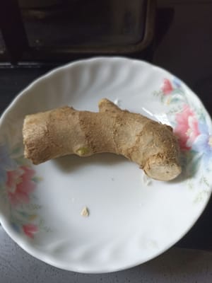 薑黃色手指跨度