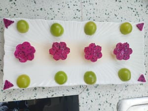 中间加点蜂蜜，山药甜品就做好了。