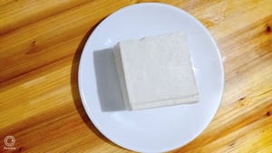 鲜嫩的豆腐10O克
