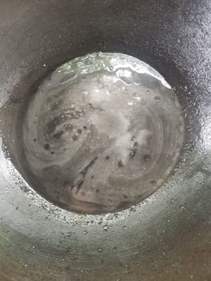 그런 다음 물을 추가하세요