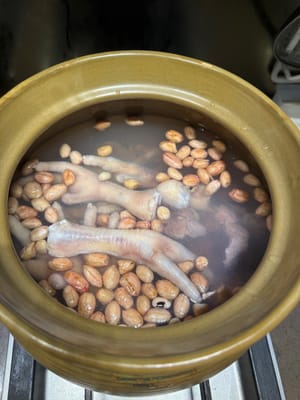 Añadir patas de pollo