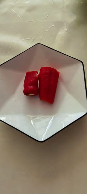 辣椒一個切菱形