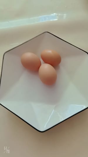蛋三個