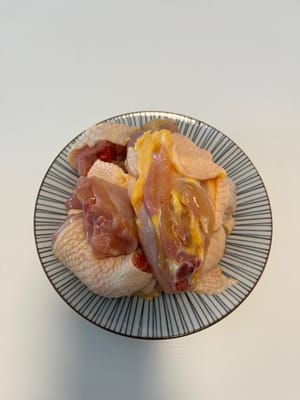 Dos muslos de pollo