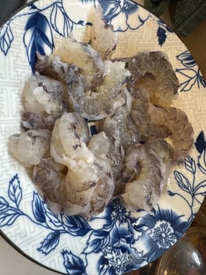 鮮蝦剝殼