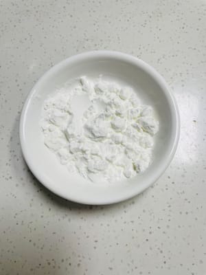 10g Maisstärke abwiegen